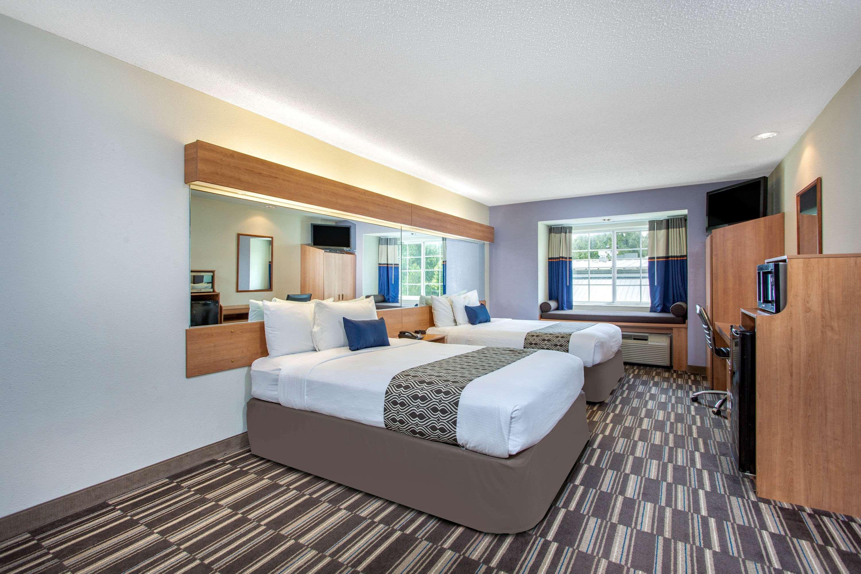 Microtel Inn & Suites By Wyndham Lillington/Campbell University Ngoại thất bức ảnh