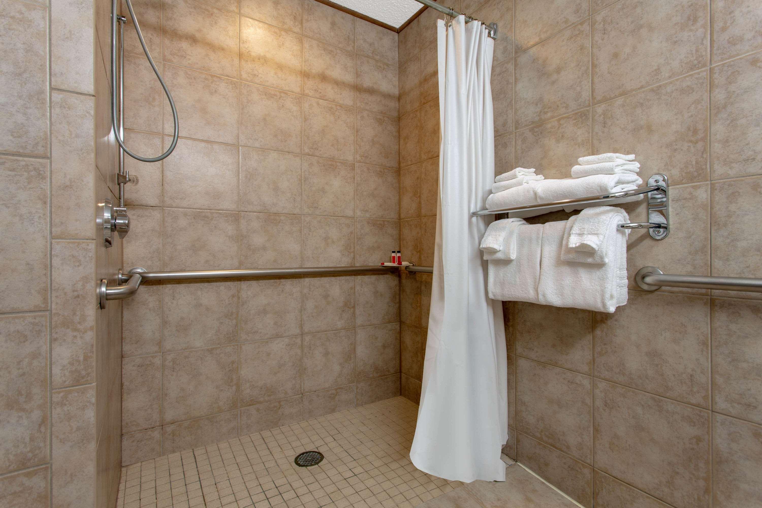 Microtel Inn & Suites By Wyndham Lillington/Campbell University Ngoại thất bức ảnh
